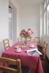 Hostal Balkonis - 2-Star