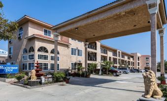 Rodeway Inn