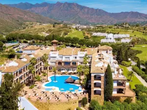 La Cala Resort