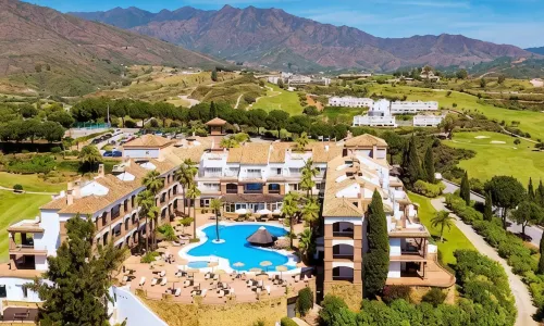 La Cala Resort