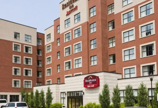 2. 레지던스 인 바..