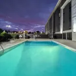 DoubleTree by Hilton St. Louis Airport