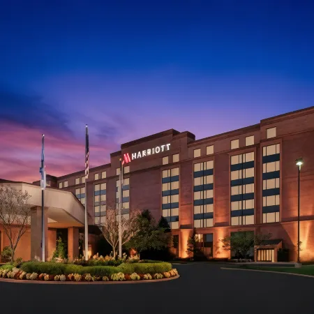 Pittsburgh Marriott North Отели в г. Зелиенопл