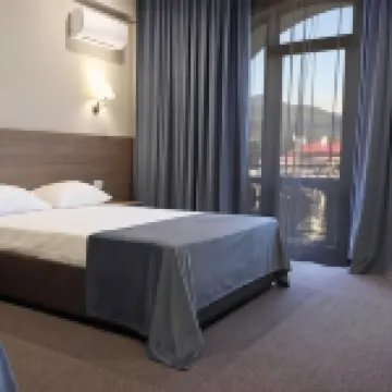 Moretel  Hotel