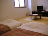 Hotel Shiro فنادق في فوناباشي