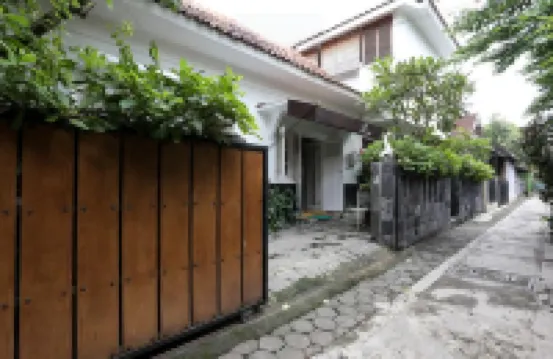 Indise Hamsa Putih 2BR House
