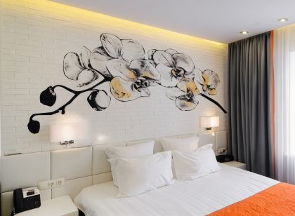 Ahotels Design Style on Tolstogo