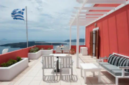 Theoxenia Caldera Hotel