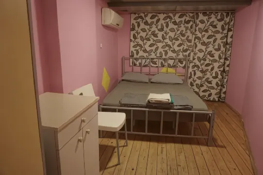 Chillout Lya Hostel & Lounge