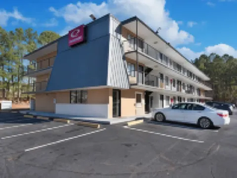 エコノロッジ リソニア - アトランタ イースト リソニアのホテル