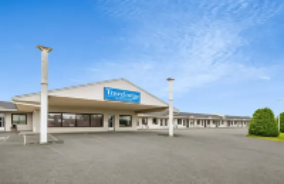 トラベロッジ by Wyndham Grand Falls のホテル