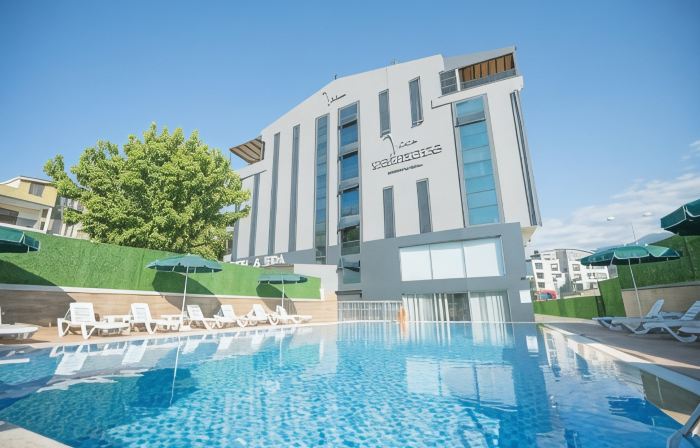 Velmore Hotel & Spa