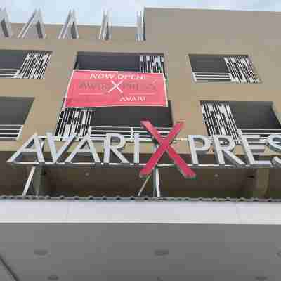 Avari Xpress Gilgit Hotel Exterior