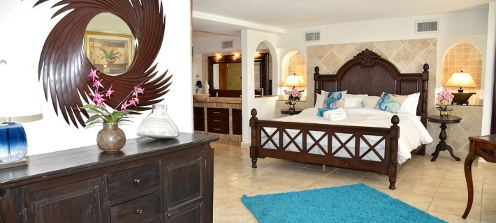 Rare Gem: 3-Bedroom with Direct Pool Access & Peloton Bike! Hotels in Lowlands