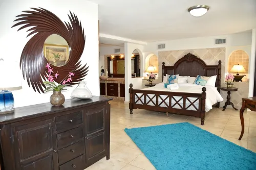 Rare Gem: 3-Bedroom with Direct Pool Access & Peloton Bike!