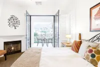 Majestic Mountain Views- 2 private patios- 2 bed/2 bath sleeps 6- 064225 - balcony