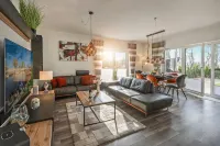 5 star apartment for 6 persons, ground floor with fenced garden