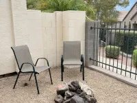 Phoenix Valley Stay Hotels near Mystery Castle