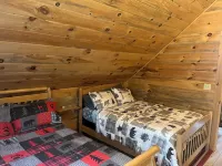 Beautiful Log Cabin on Moose River in Jackman ME