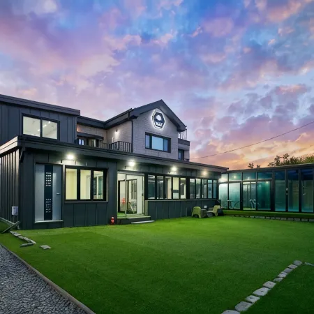 Daebudo Dan PoolVilla