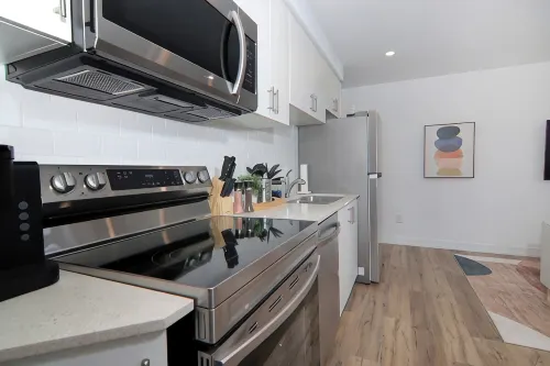 Luxury Modern Townhouse Six Minutes to the Falls - บังกะโล