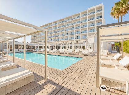 Hotel Astoria Playa Adults Only