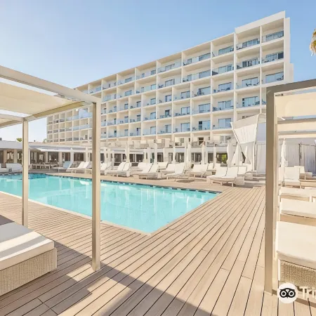 Hotel Astoria Playa Adults Only