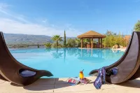 Widiane Resort - Pools