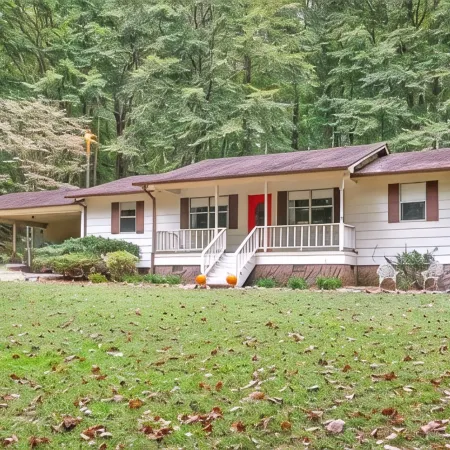 Creekside Cabin: Nestled in Woods, 30M Nashville
