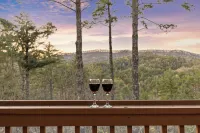 Spectacular Mountain View-Hot Tub-Game Rm-Aska Adventure Area-Livin' on the Edge - Mountain view