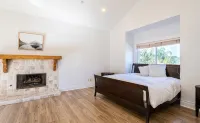 Spacious Mediterranean 5-bedroom house with AC, WiFi in marvelous Los Angeles