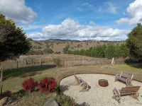Willow Downs, Rustic Farm Stay