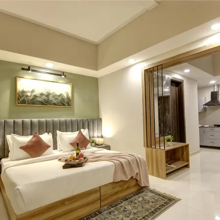 Saltstayz Premier Executive Serviced Apartment - Golf Course Extension Road
