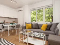 Starflat | Gorgeous central apartment next to NDK โรงแรมใกล้NDK โซเฟีย