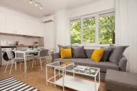 Starflat | Gorgeous central apartment next to NDK - Homestays