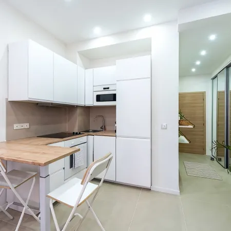 Modern apartment -2BDR/6P - 300m from the BEACH