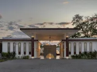 Sumitra Luxury Villas & Resort by Pramana Hotels near Pengembak Beach