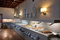 卡塞雷斯酒店 - 早餐