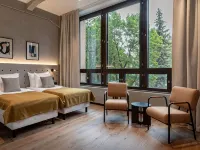 Scandic Helsinki Hub Hoteles cerca de Parque Esplanadi