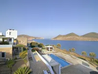 Onar Patmos - con vistas al mar