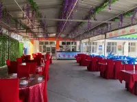Zhangbei Xu Family Quadrangle Inn - فطور