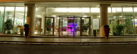 VIP Executive Entrecampos - Hotel & Conference