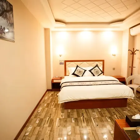 Jun'an Apartment