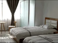 Lingbao Chengdong Xinyi Hotel