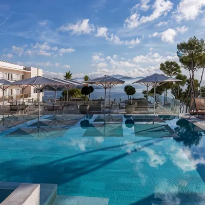 Hotel Coronado Thalasso & Spa Hotels near Camp de Mar