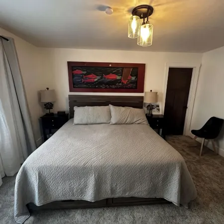 Spacious 3-bedroom apartment in beautiful downtown Ketchikan