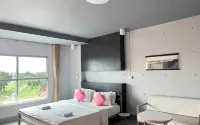 A+ Hotel