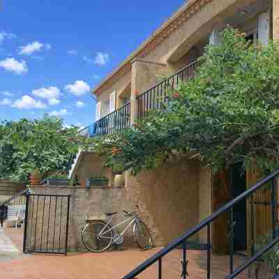 Apartment with balcony upstairs of a villa 300 m from the sea Others