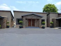 Balalaika Boutique Lodge