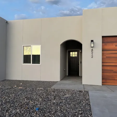 Fabulous 3-bedroom townhome with AC in Farmington